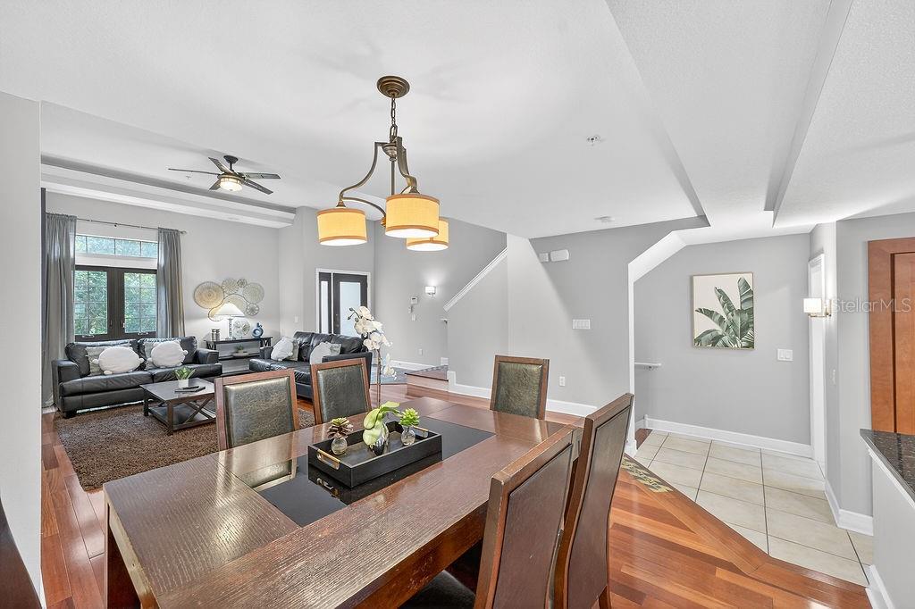 Image 9 of 40 For 14525 Damai Lane 14525