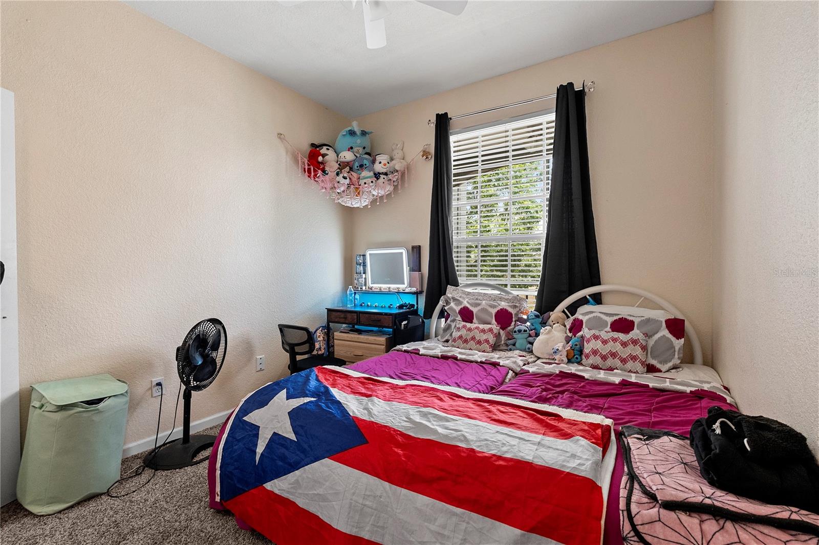 Image 12 of 29 For 8103 Coconut Palm Way 205