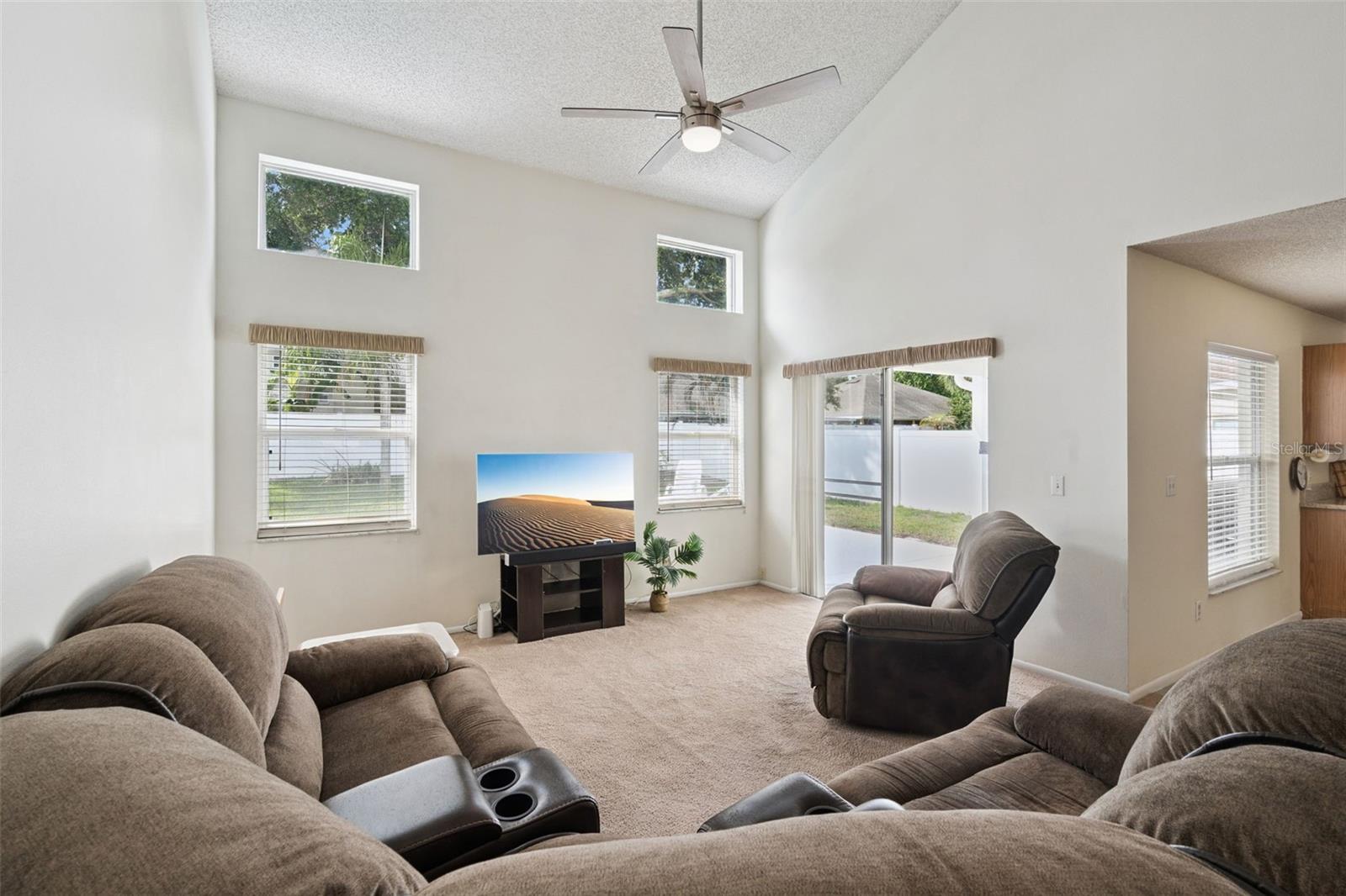 Image 10 of 48 For 12620 Waterhaven Circle