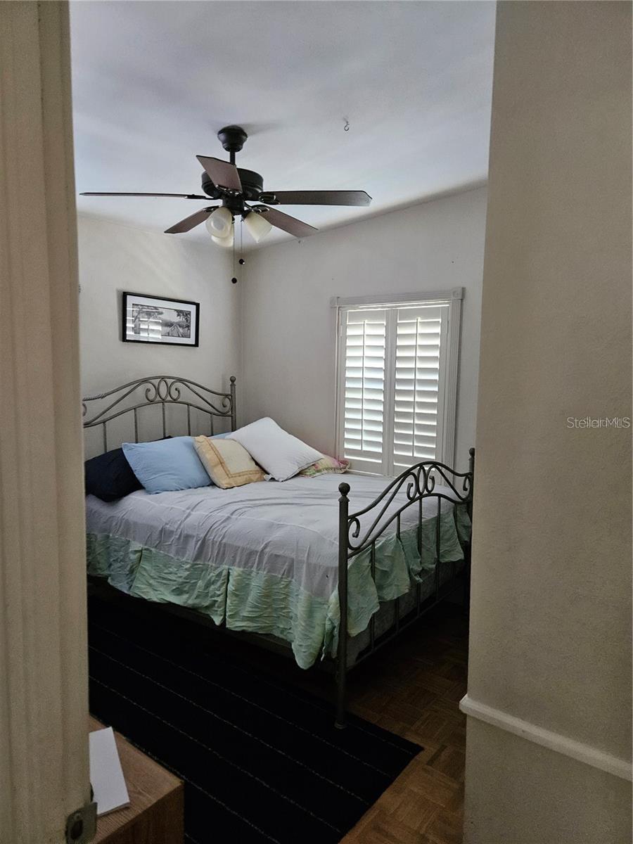 Image 4 of 12 For 11500 Judge Avenue