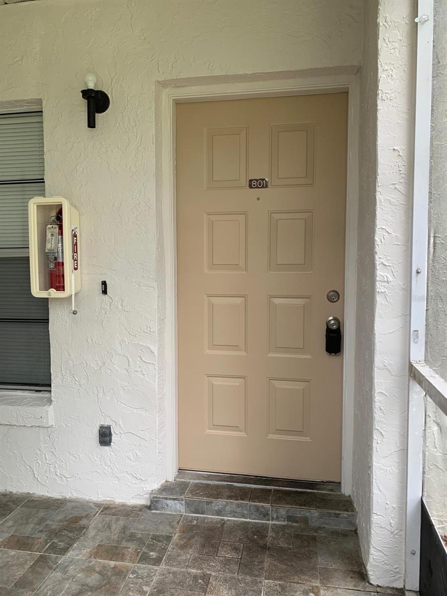 Image 3 of 18 For 801 Northlake Drive 801