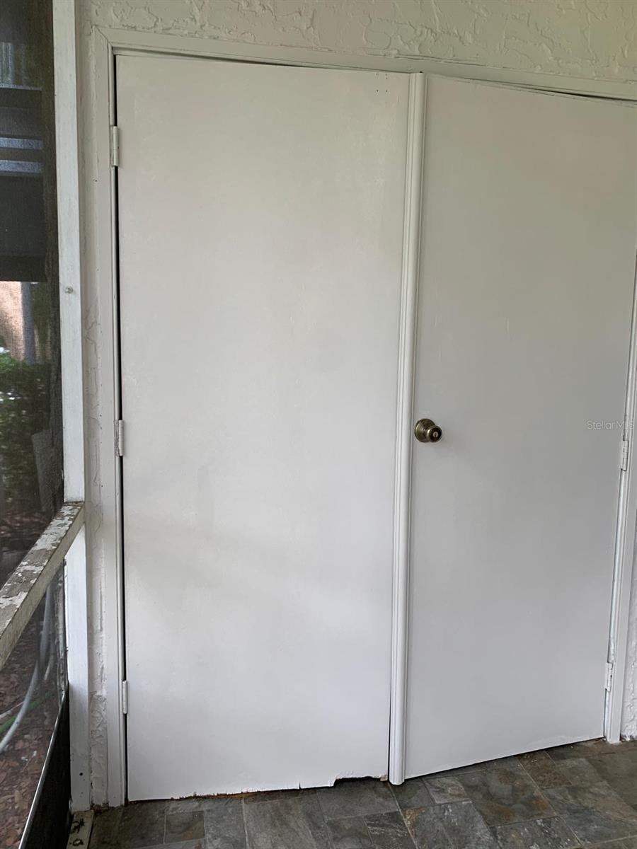 Image 4 of 18 For 801 Northlake Drive 801
