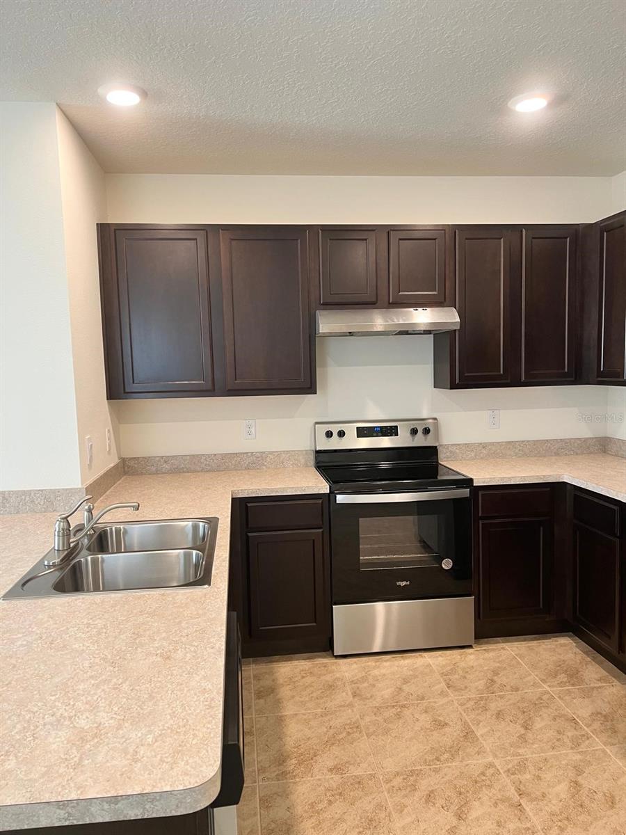 Image 4 of 11 For 1907 Elkridge Street