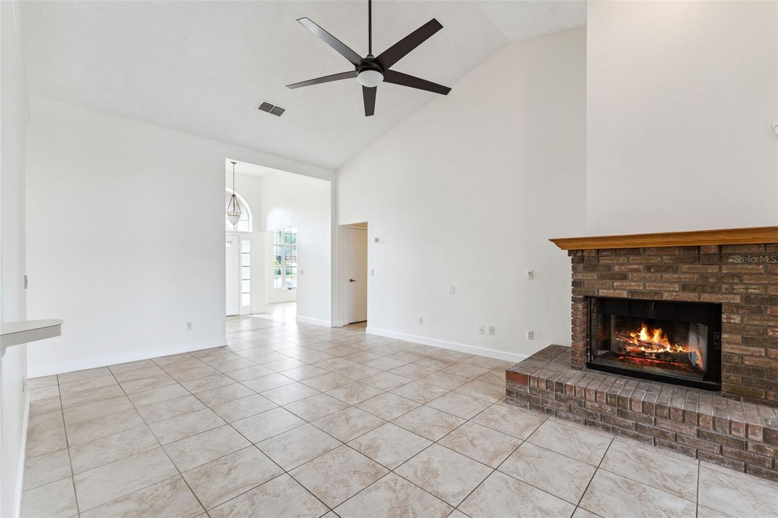 Image 10 of 35 For 12879 Lower River Boulevard