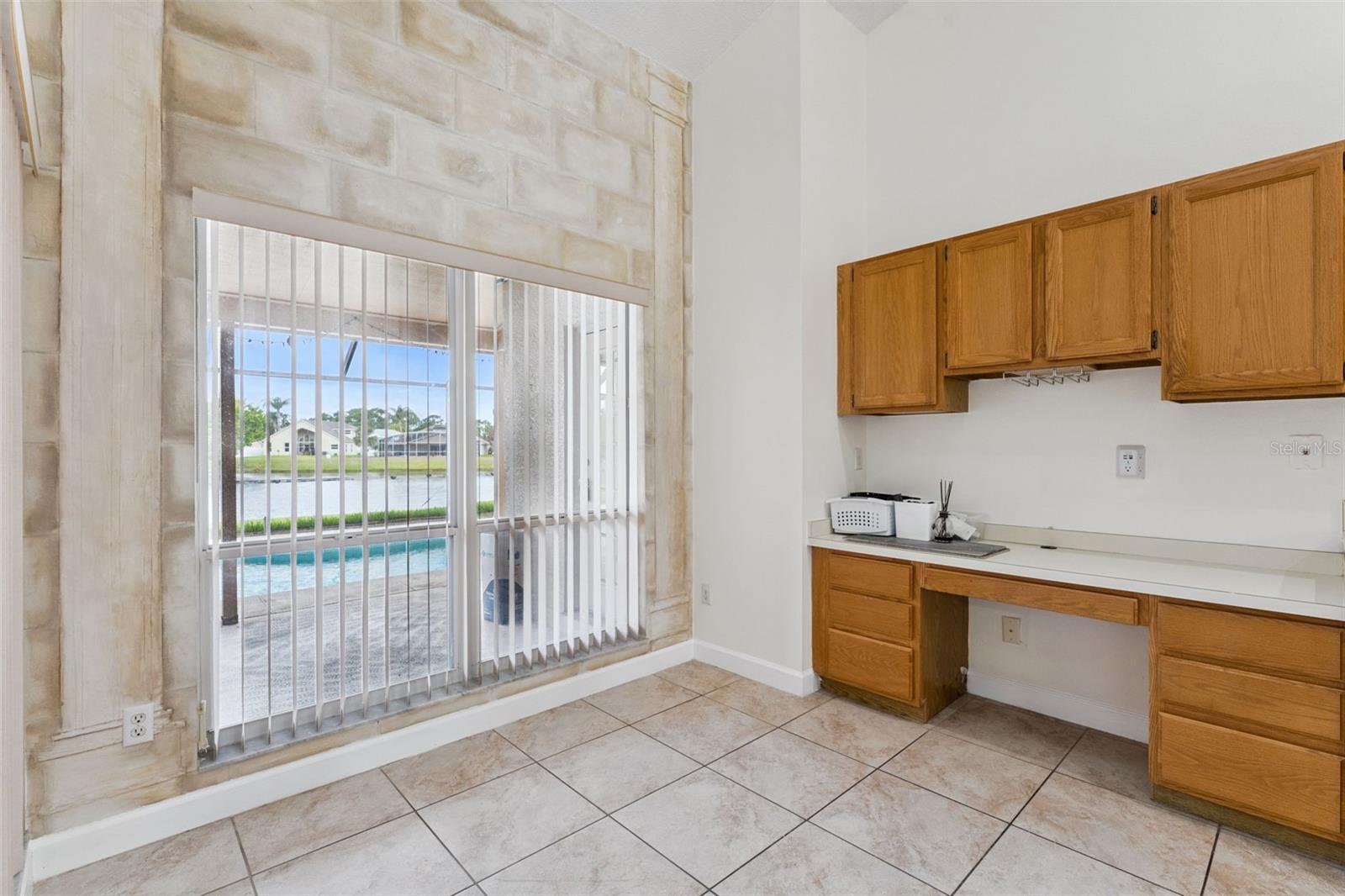 Image 16 of 35 For 12879 Lower River Boulevard
