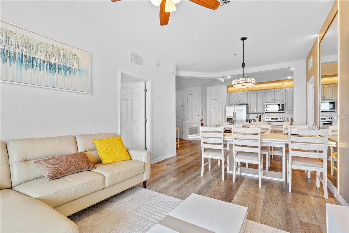 Image 11 of 34 For 4126 Breakview Drive 40601