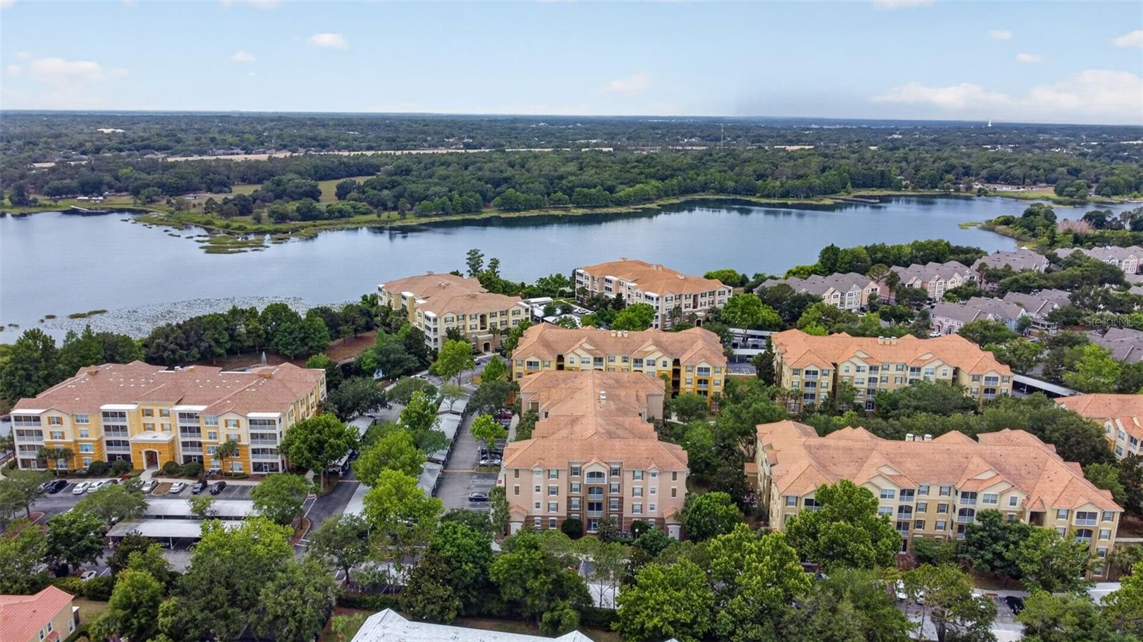Image 27 of 31 For 3332 Robert Trent Jones Drive 40203