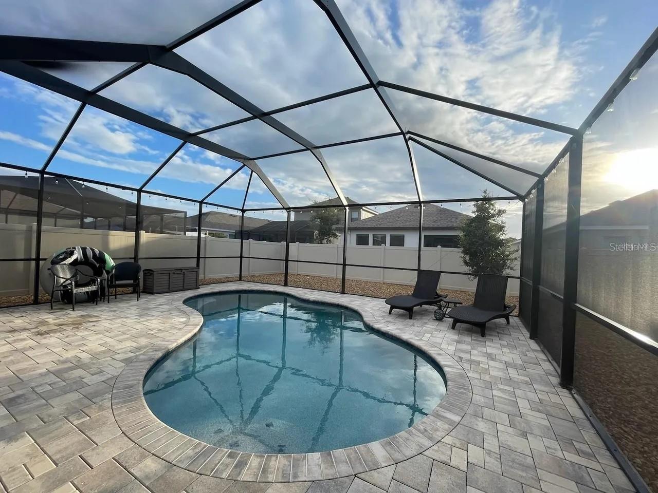 Image 2 of 18 For 1438 River Circle