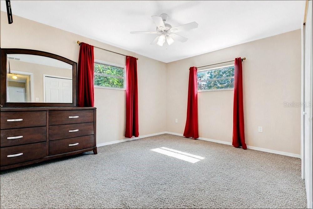 Image 15 of 30 For 5827 Flori Lane
