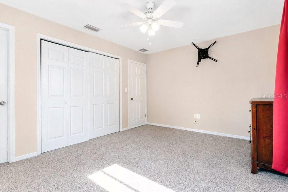 Image 16 of 30 For 5827 Flori Lane