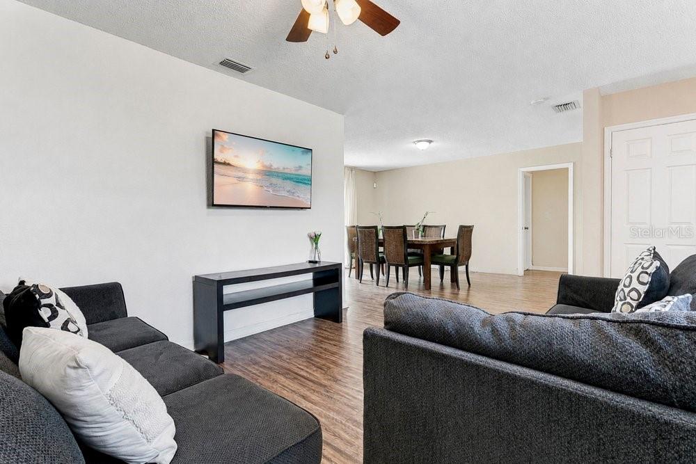 Image 6 of 30 For 5827 Flori Lane