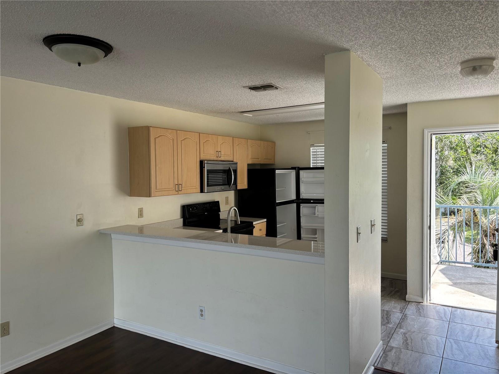 Image 8 of 19 For 2556 Woodgate Boulevard 203