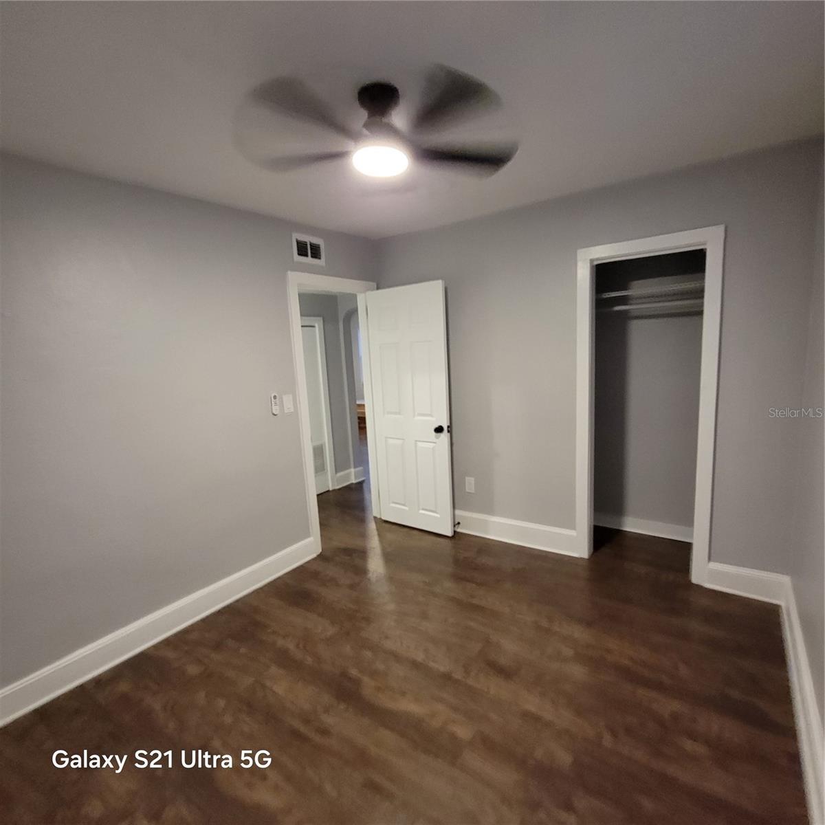 Image 11 of 13 For 16 Primrose Drive