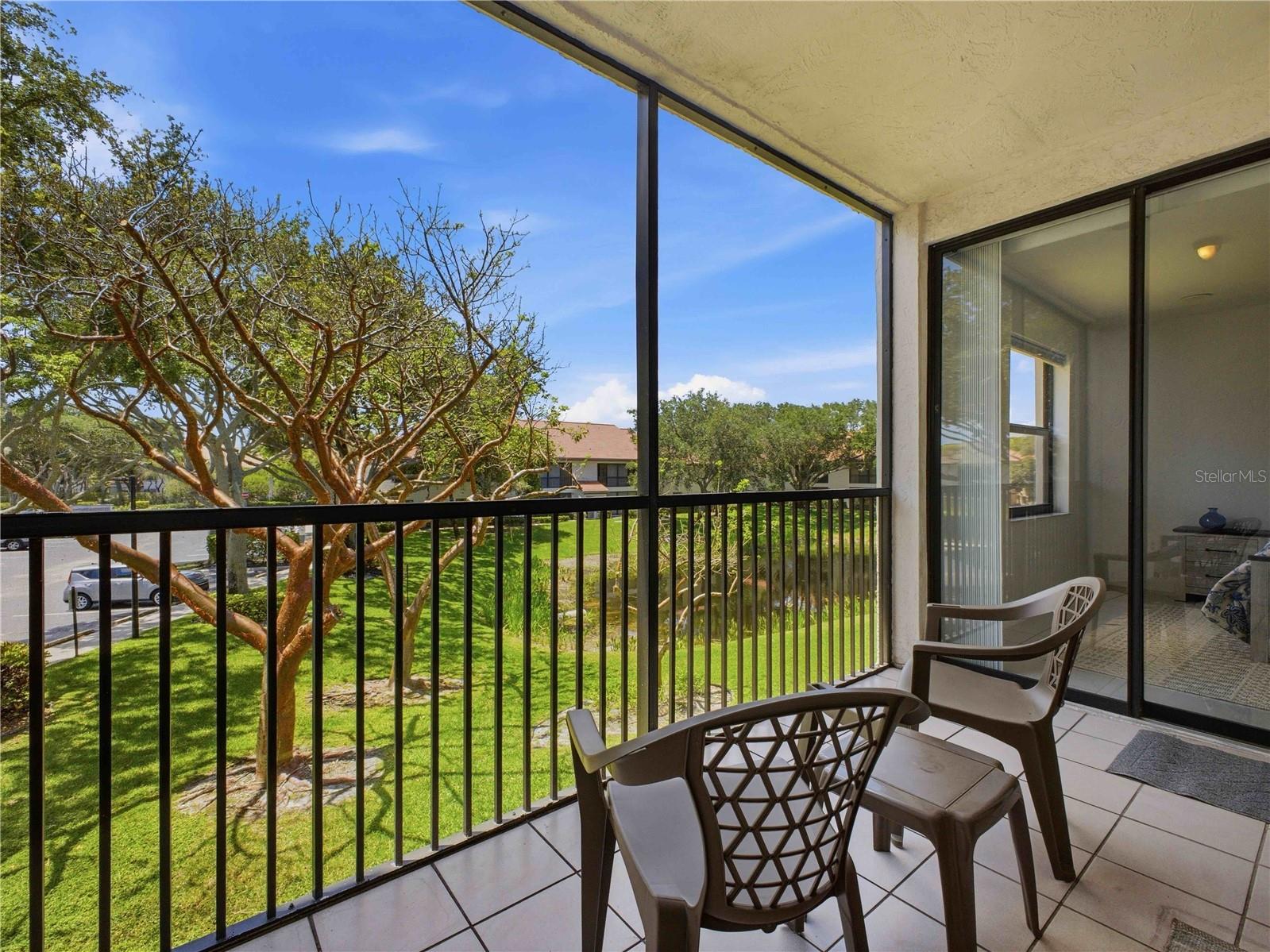 Image 28 of 35 For 5157 Floria Way J