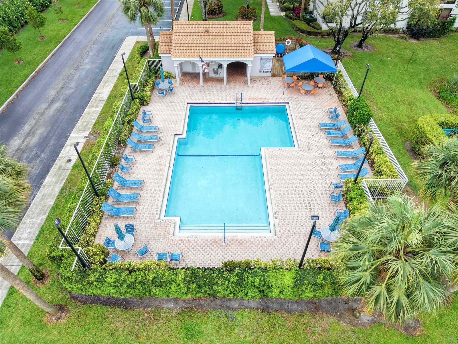 Image 34 of 35 For 5157 Floria Way J