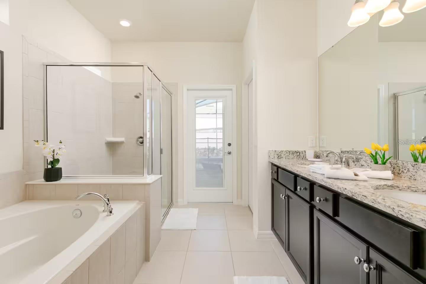 Image 16 of 56 For 1671 Kona Lane