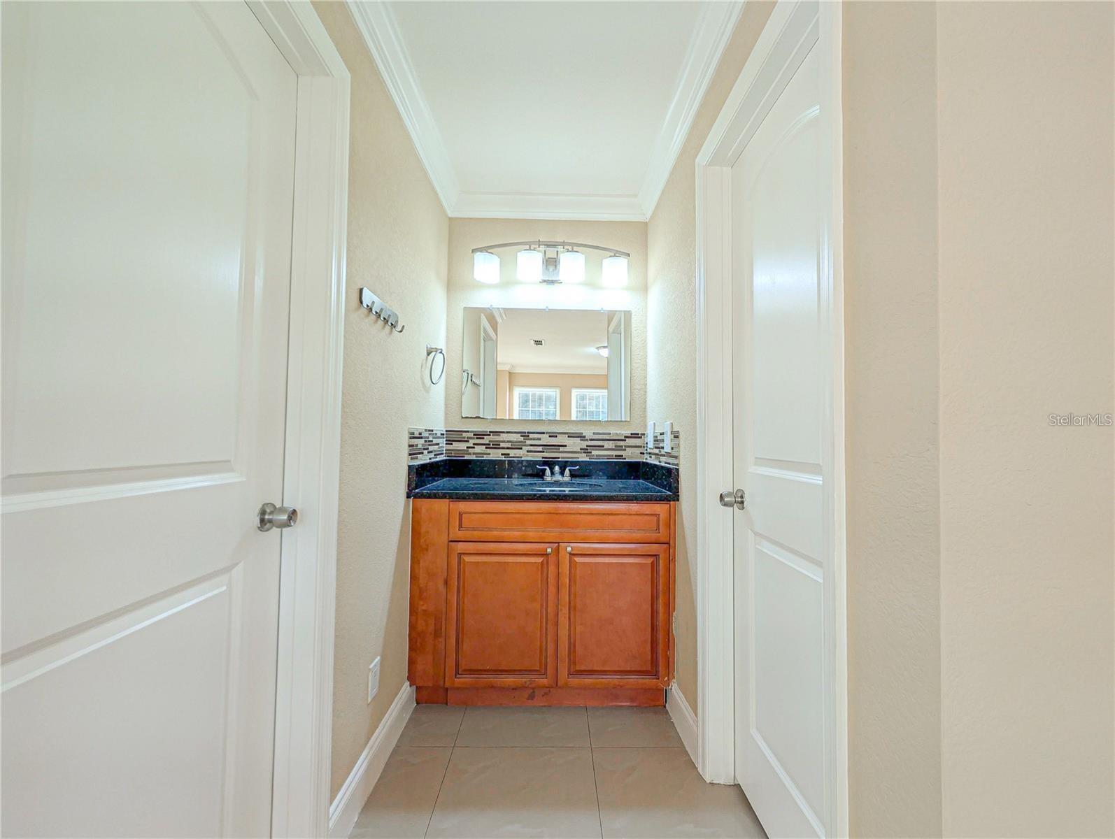 Image 10 of 12 For 6022 Westgate Drive 102
