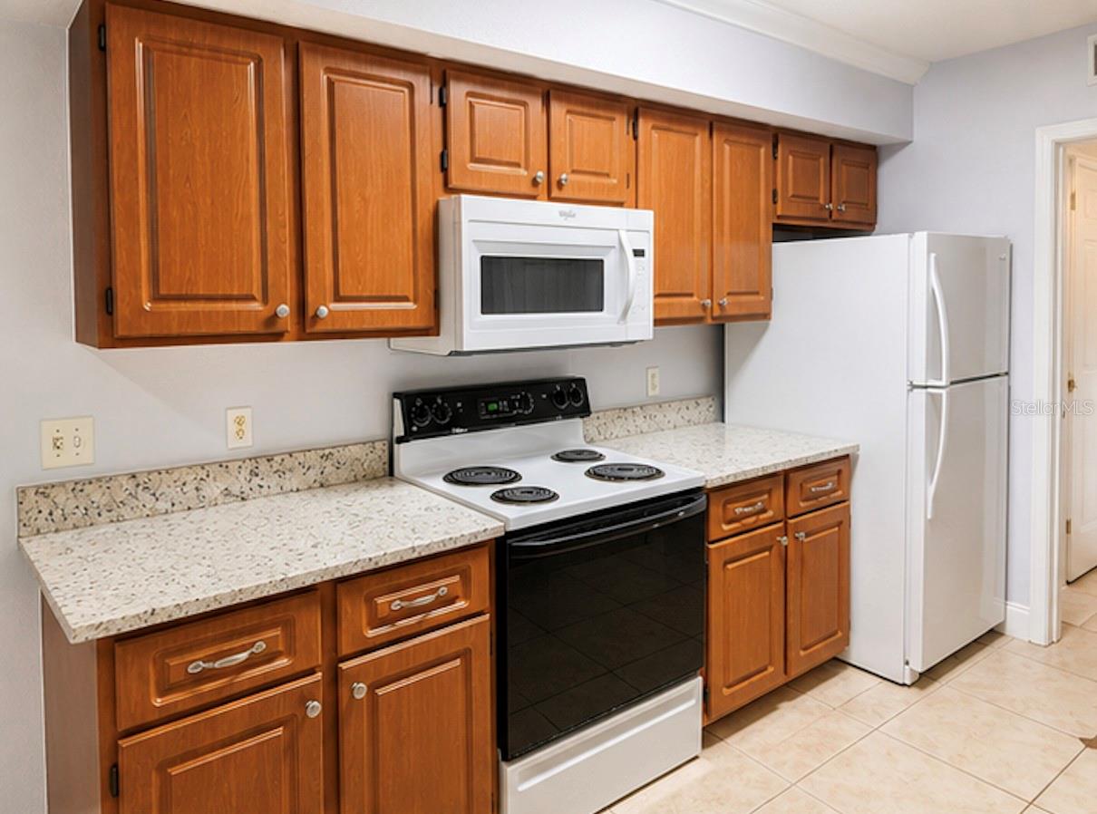 Image 3 of 24 For 738 Crest Pines Drive 728