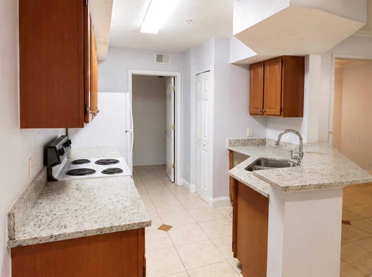 Image 7 of 24 For 738 Crest Pines Drive 728