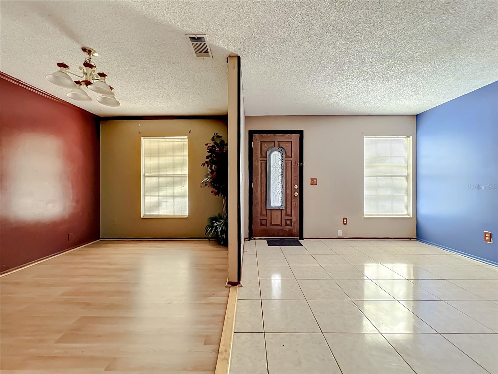 Image 13 of 45 For 4346 Daubert Street