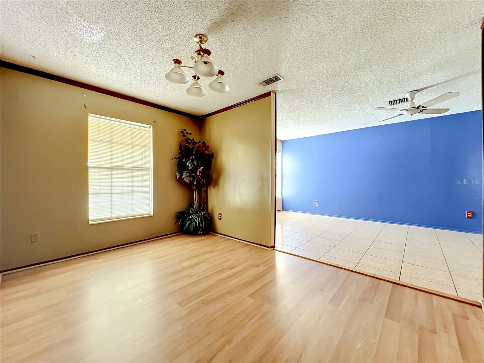 Image 15 of 45 For 4346 Daubert Street