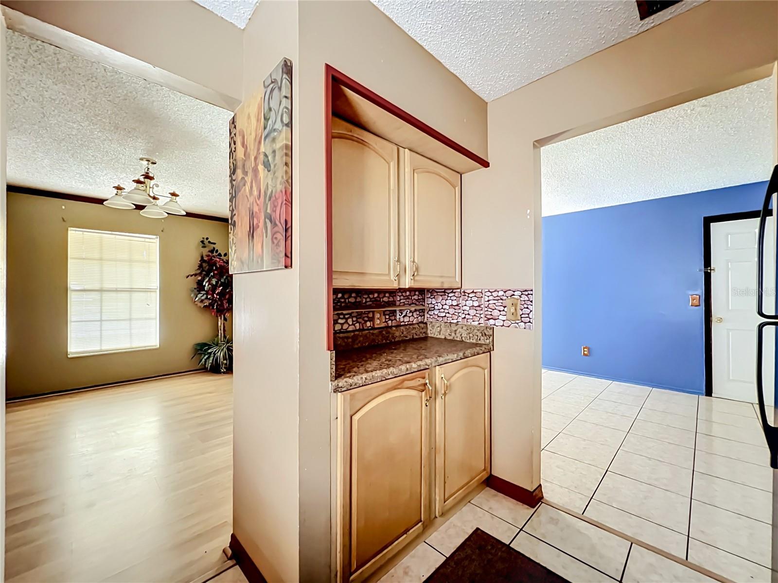 Image 19 of 45 For 4346 Daubert Street