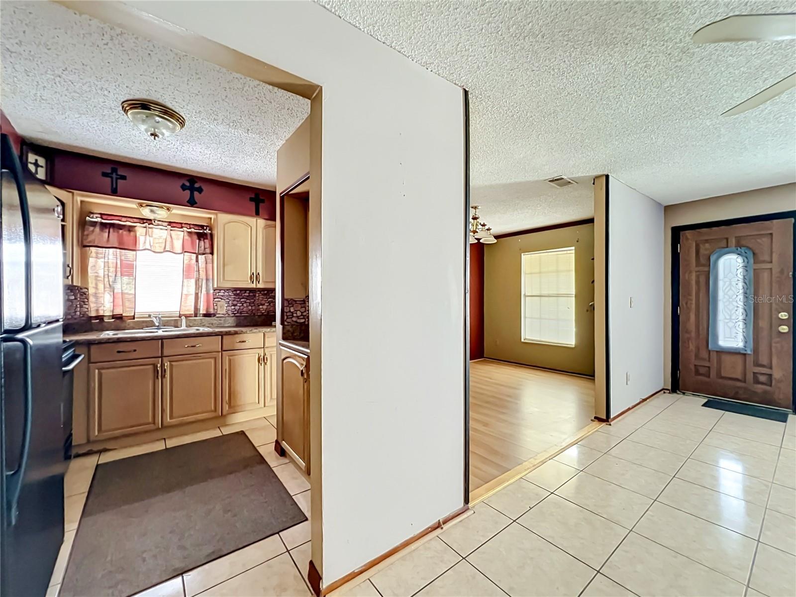Image 22 of 45 For 4346 Daubert Street