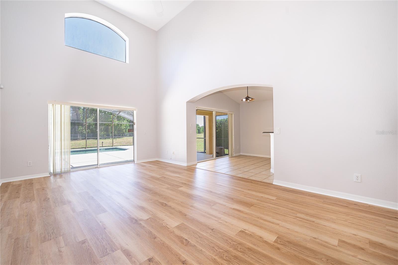 Image 7 of 36 For 2808 Lido Key Court