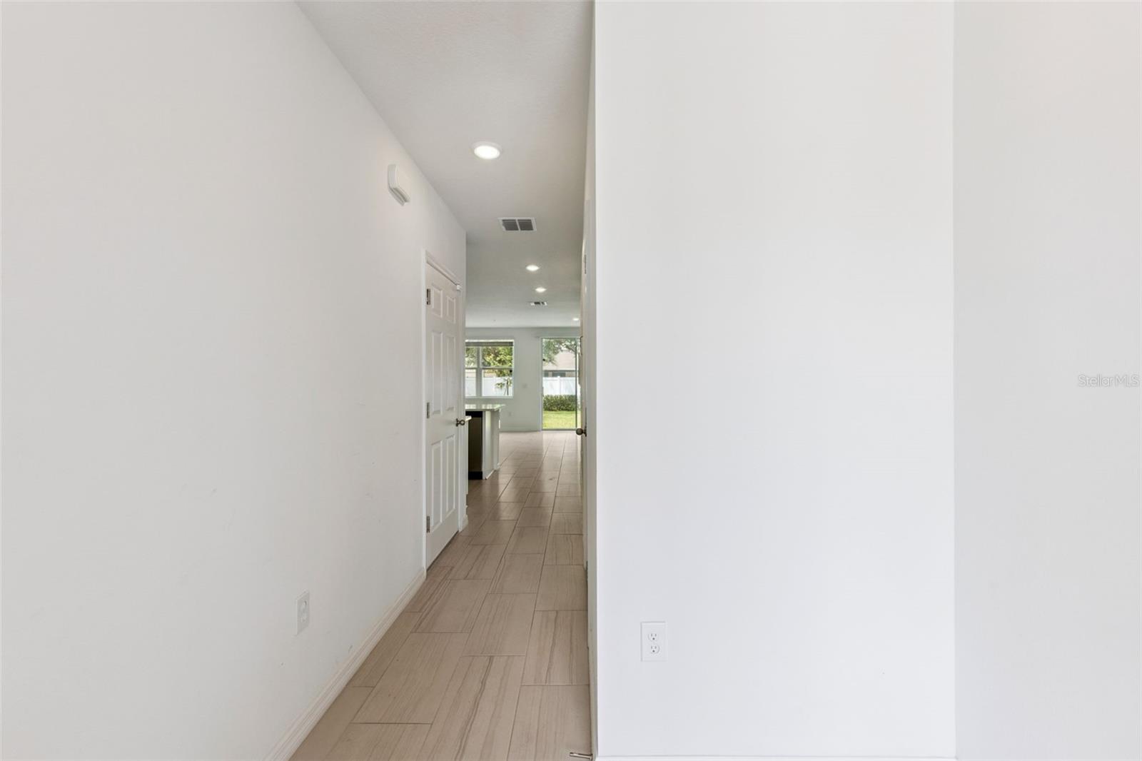 Image 4 of 35 For 2097 Crape Jasmine Lane