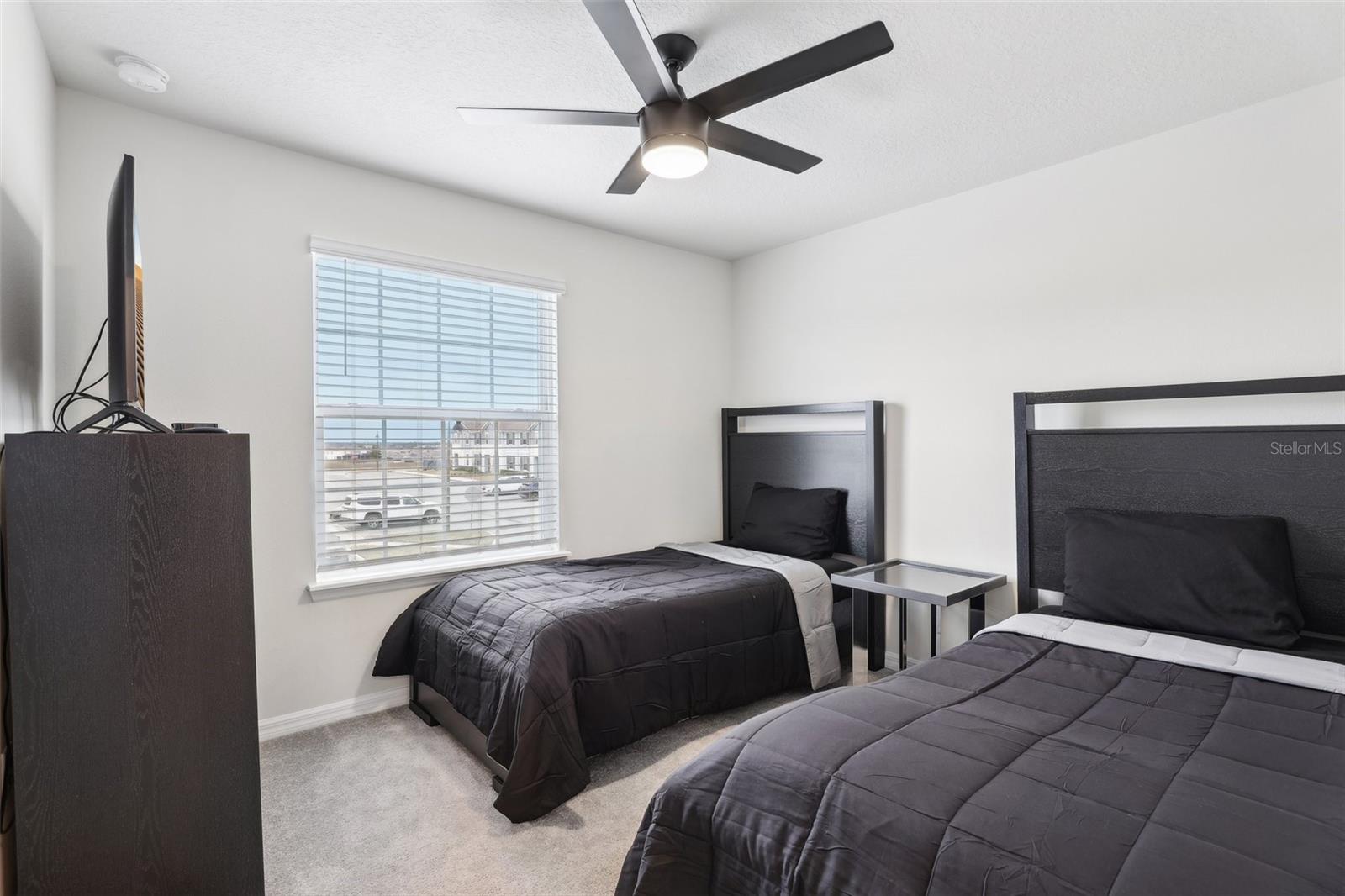 Image 14 of 43 For 297 Jetty Way