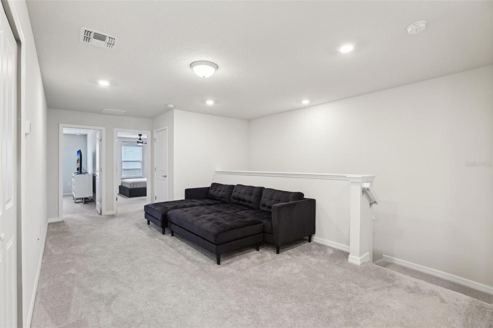 Image 15 of 43 For 297 Jetty Way