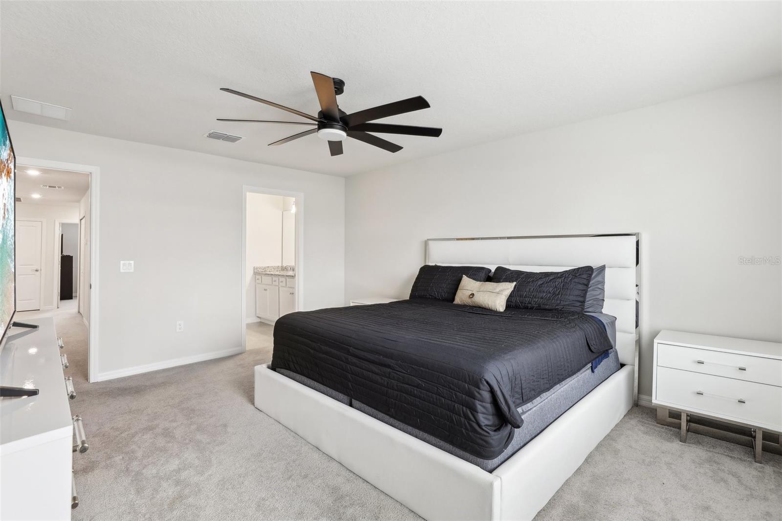 Image 19 of 43 For 297 Jetty Way