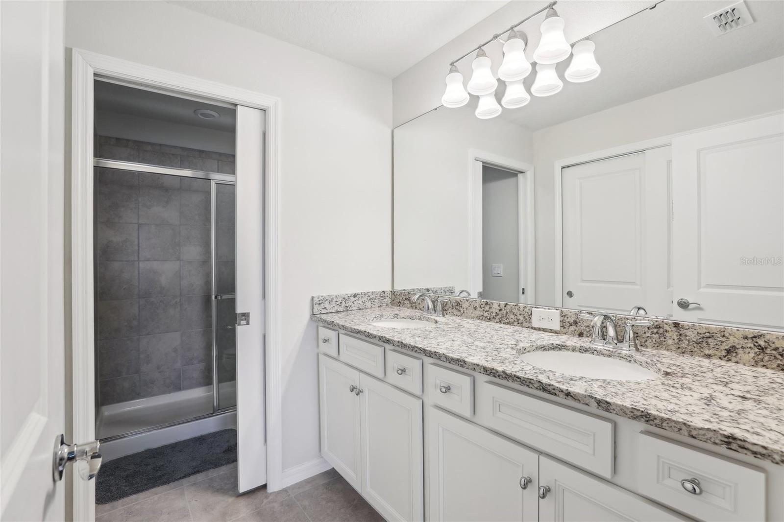 Image 20 of 43 For 297 Jetty Way