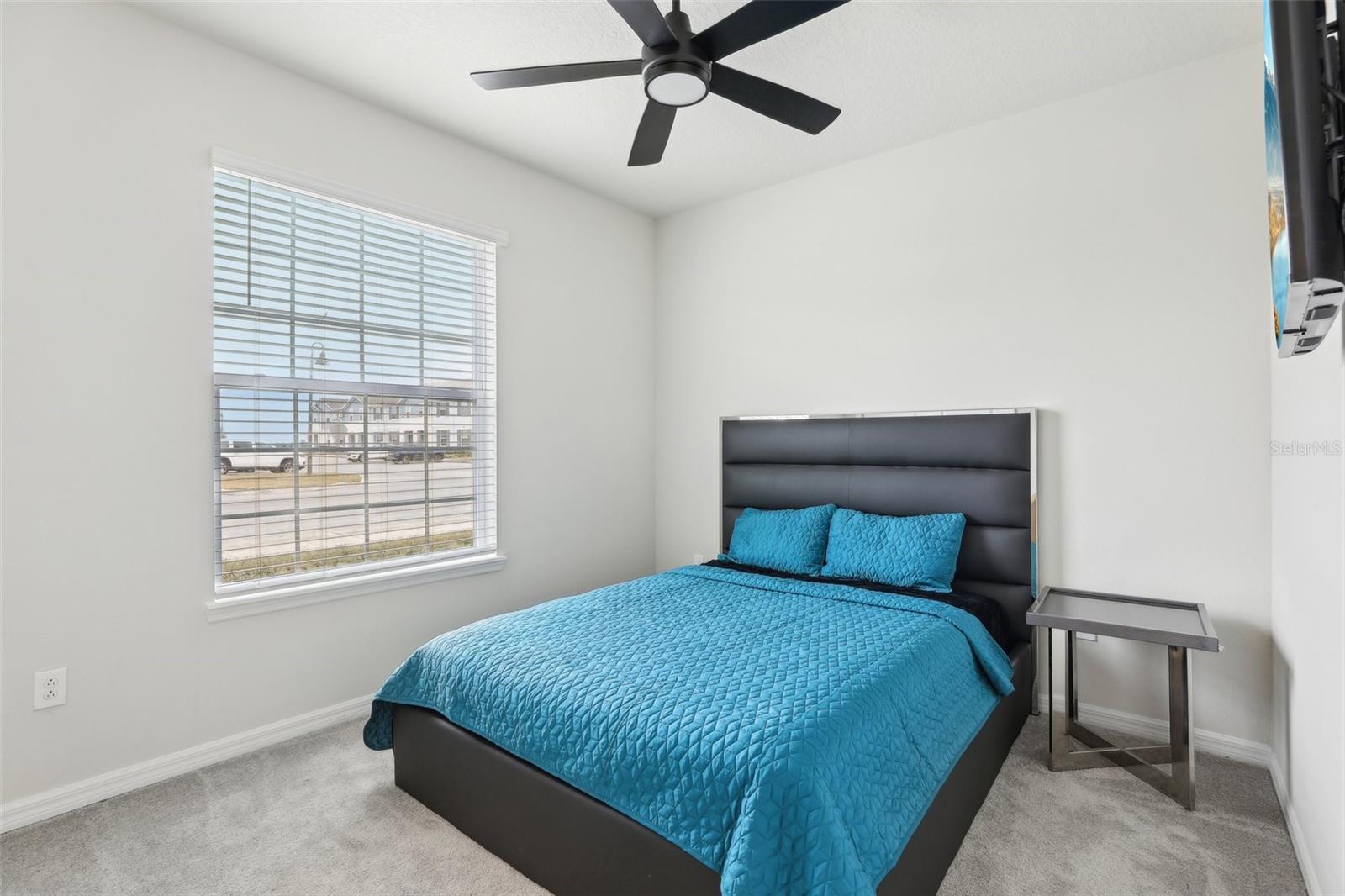 Image 23 of 43 For 297 Jetty Way