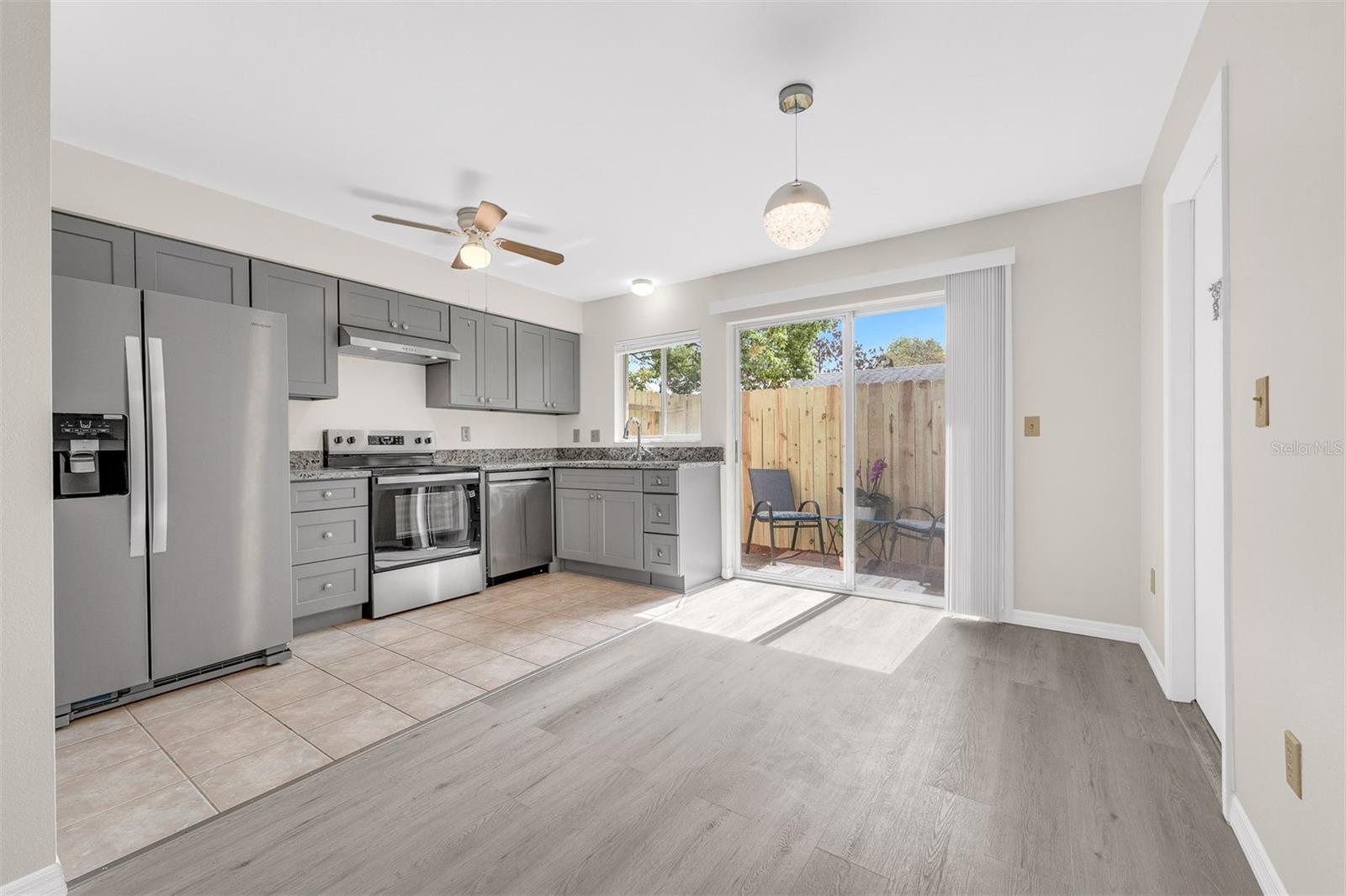 Image 12 of 25 For 945 Morris Avenue