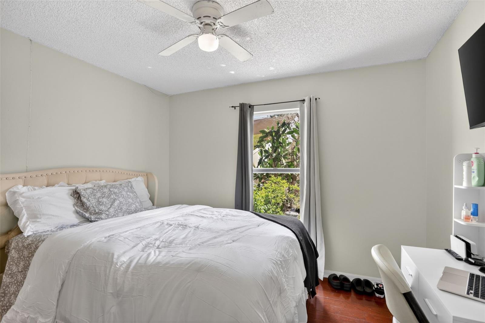 Image 22 of 29 For 6820 Pomeroy Circle