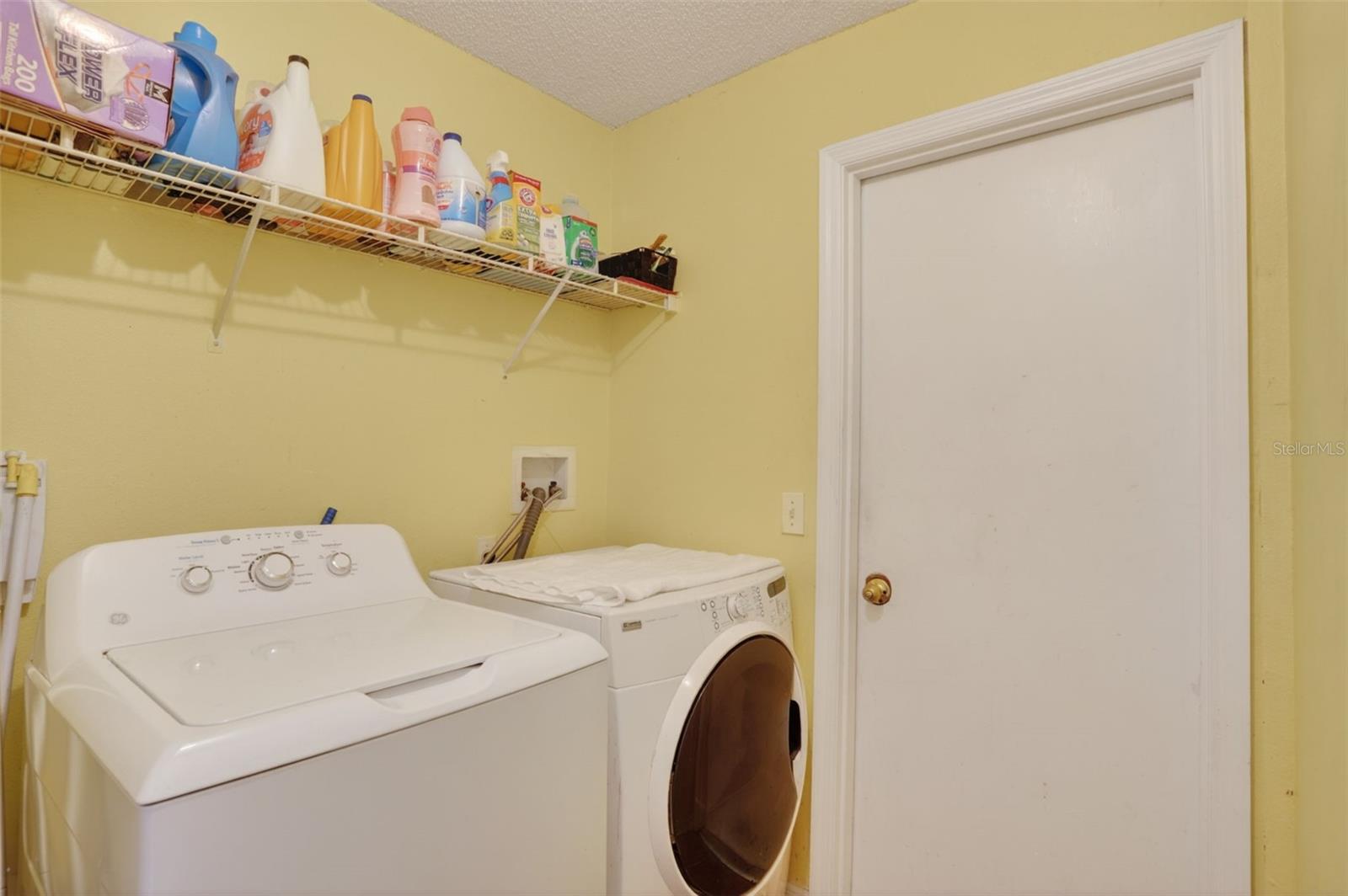 Image 6 of 29 For 6820 Pomeroy Circle