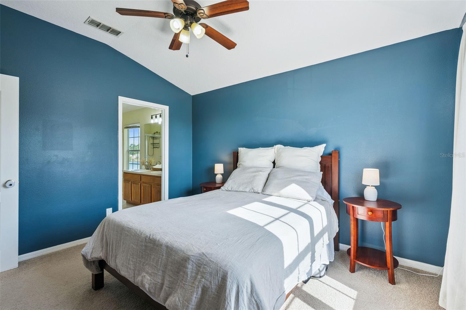 Image 17 of 39 For 10922 Derringer Drive