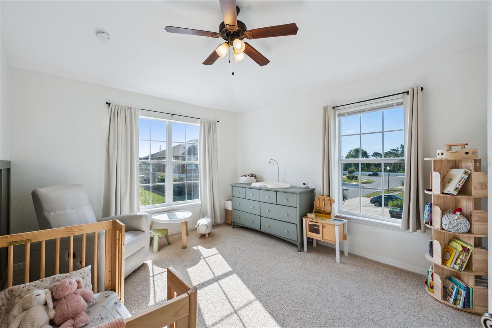 Image 21 of 39 For 10922 Derringer Drive