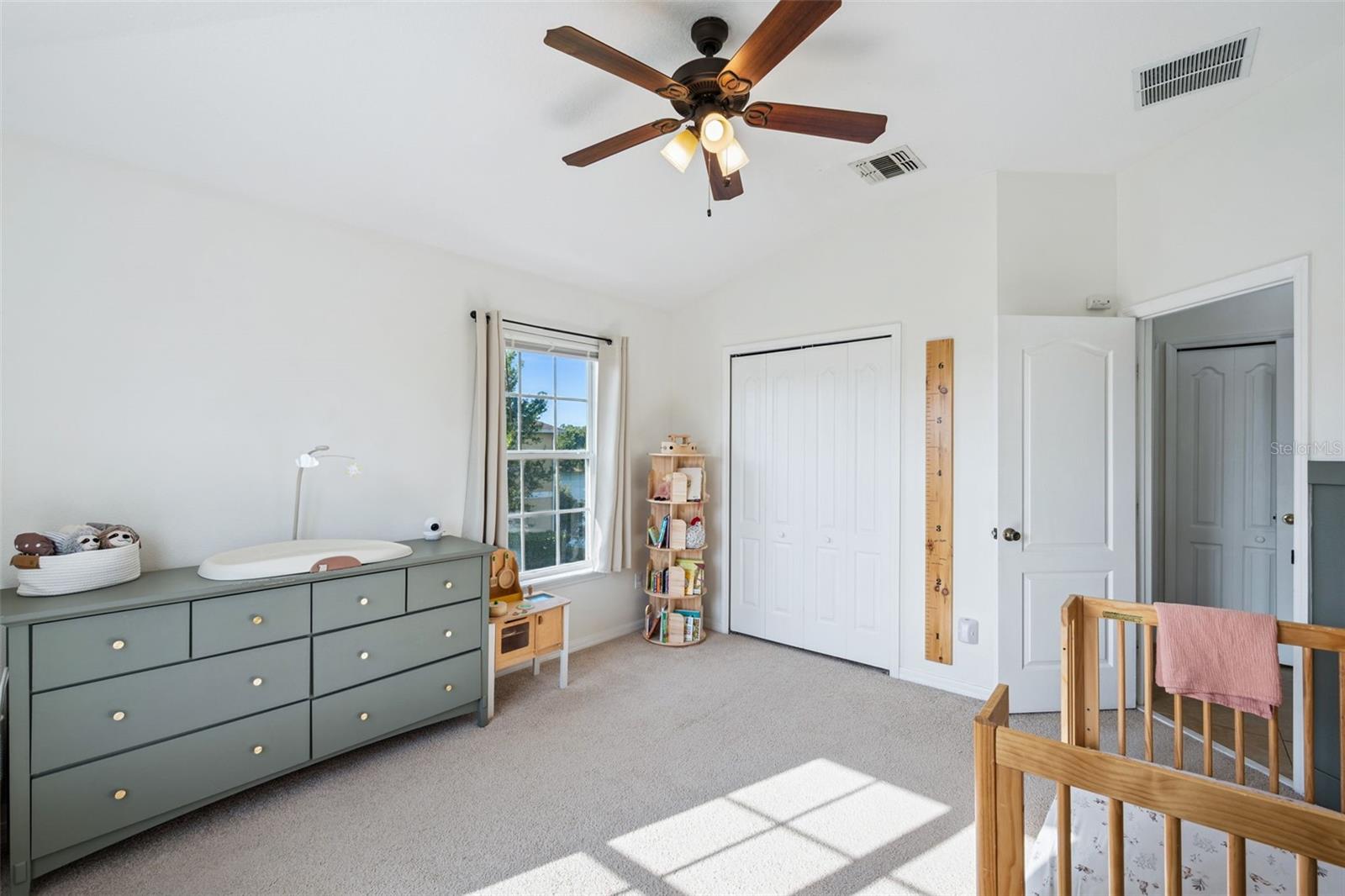 Image 22 of 39 For 10922 Derringer Drive