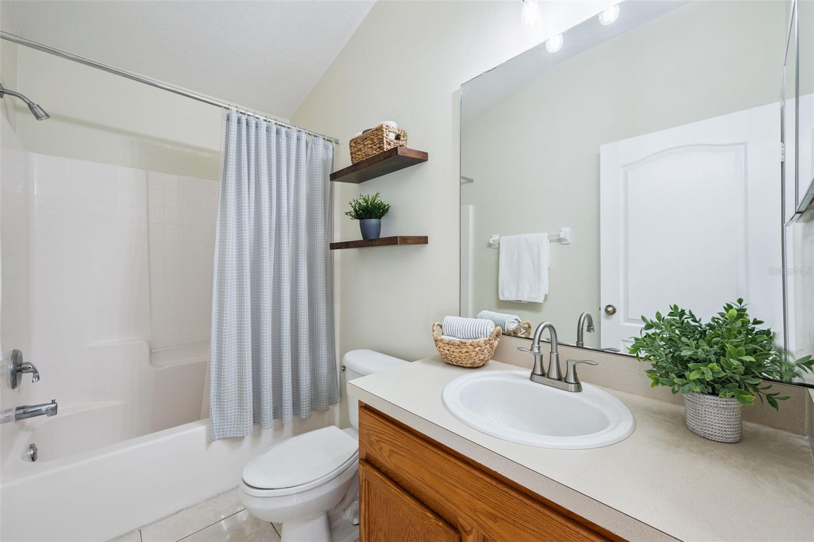Image 23 of 39 For 10922 Derringer Drive