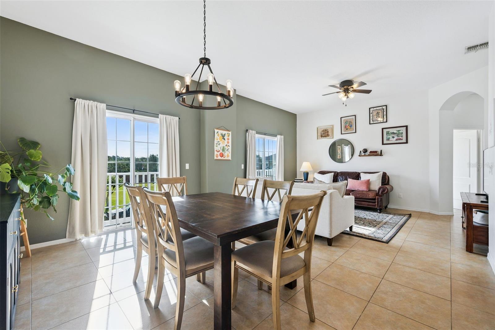 Image 6 of 39 For 10922 Derringer Drive