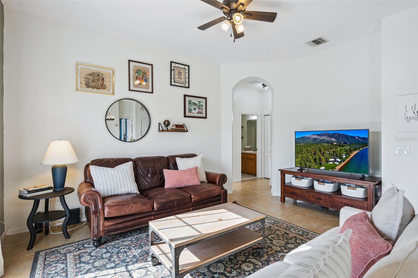 Image 9 of 39 For 10922 Derringer Drive