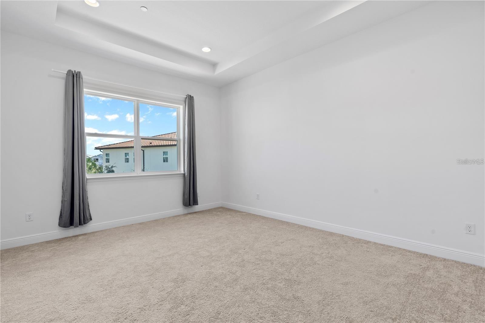 Image 12 of 39 For 9832 Bucklow Hill Drive