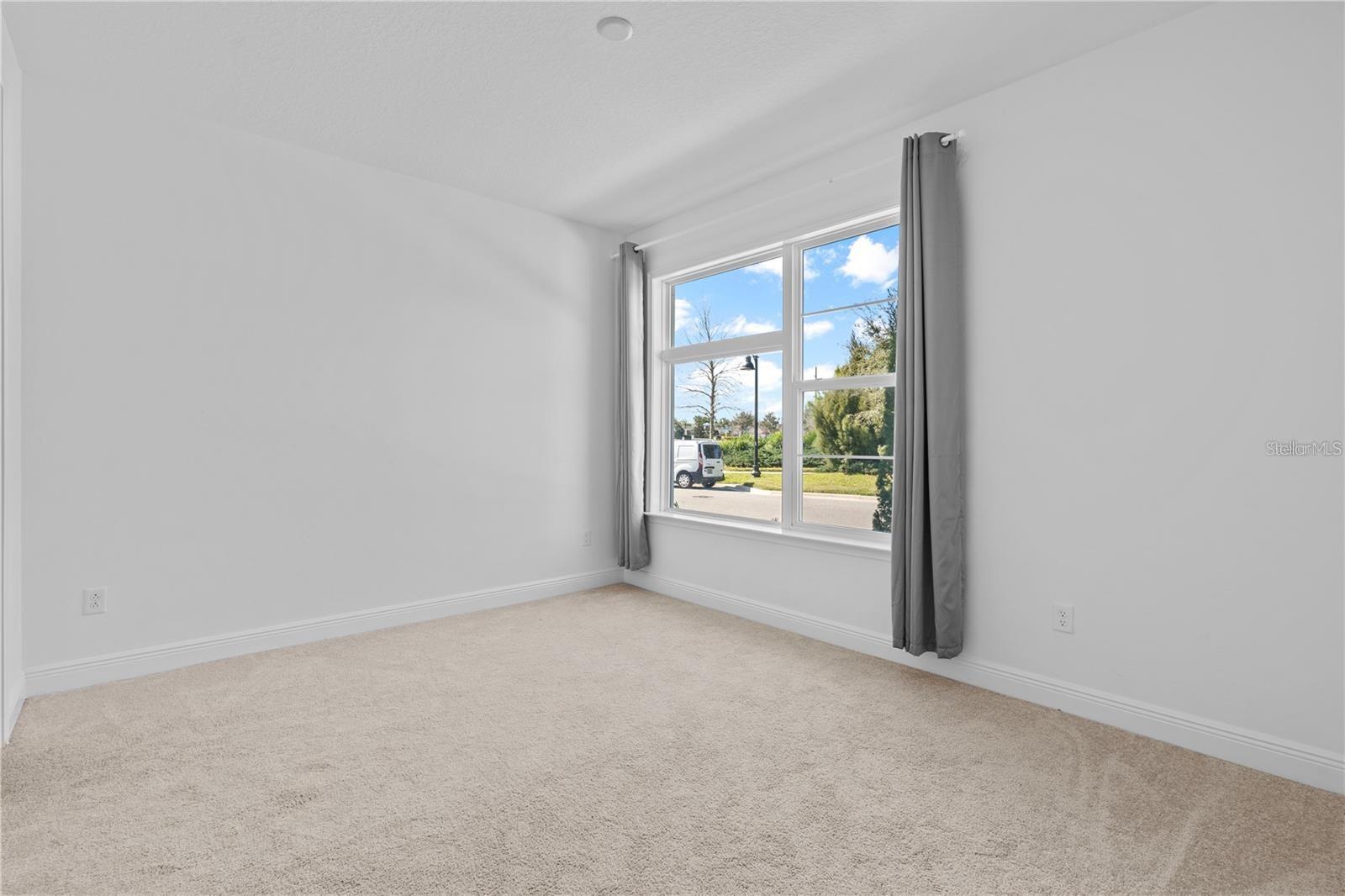 Image 15 of 39 For 9832 Bucklow Hill Drive