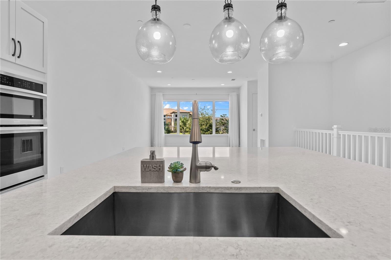 Image 6 of 39 For 9832 Bucklow Hill Drive