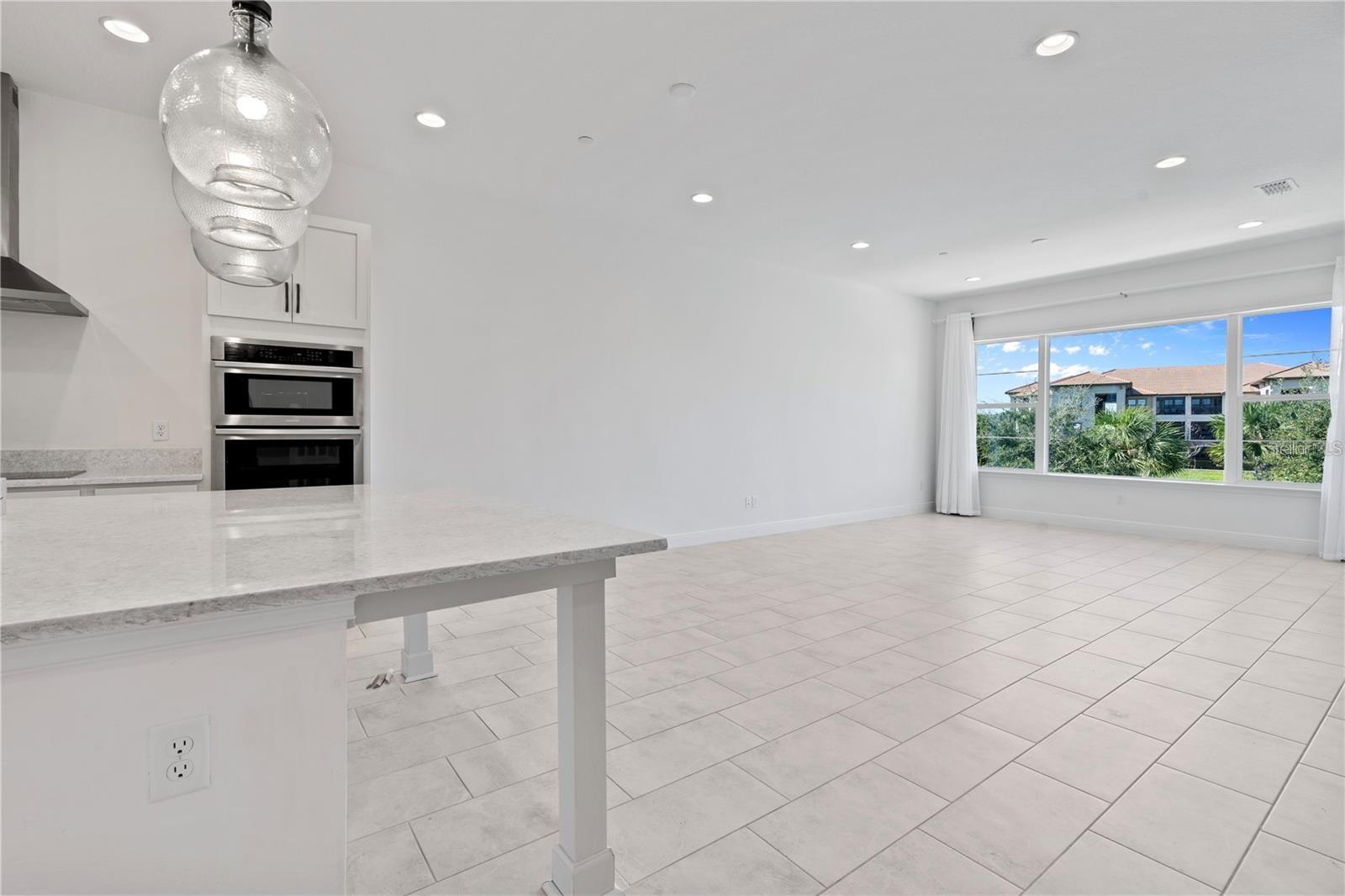 Image 7 of 39 For 9832 Bucklow Hill Drive