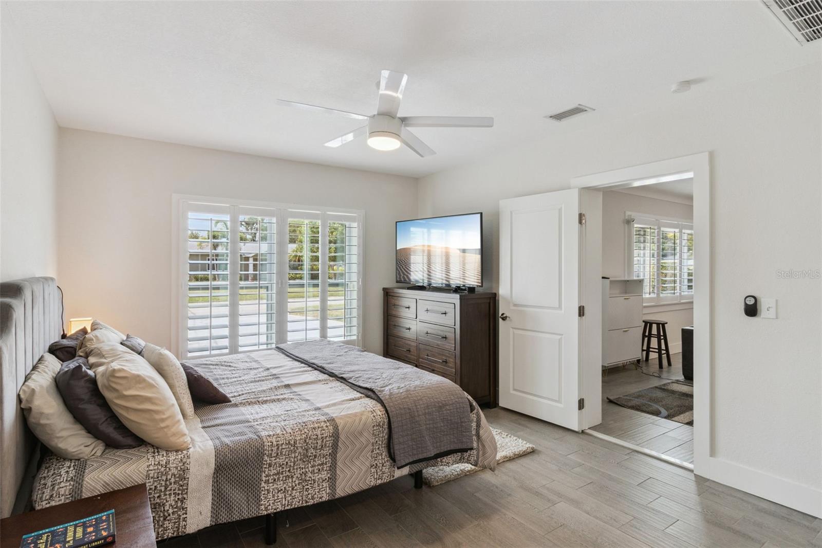 Image 16 of 28 For 1761 65th Avenue N