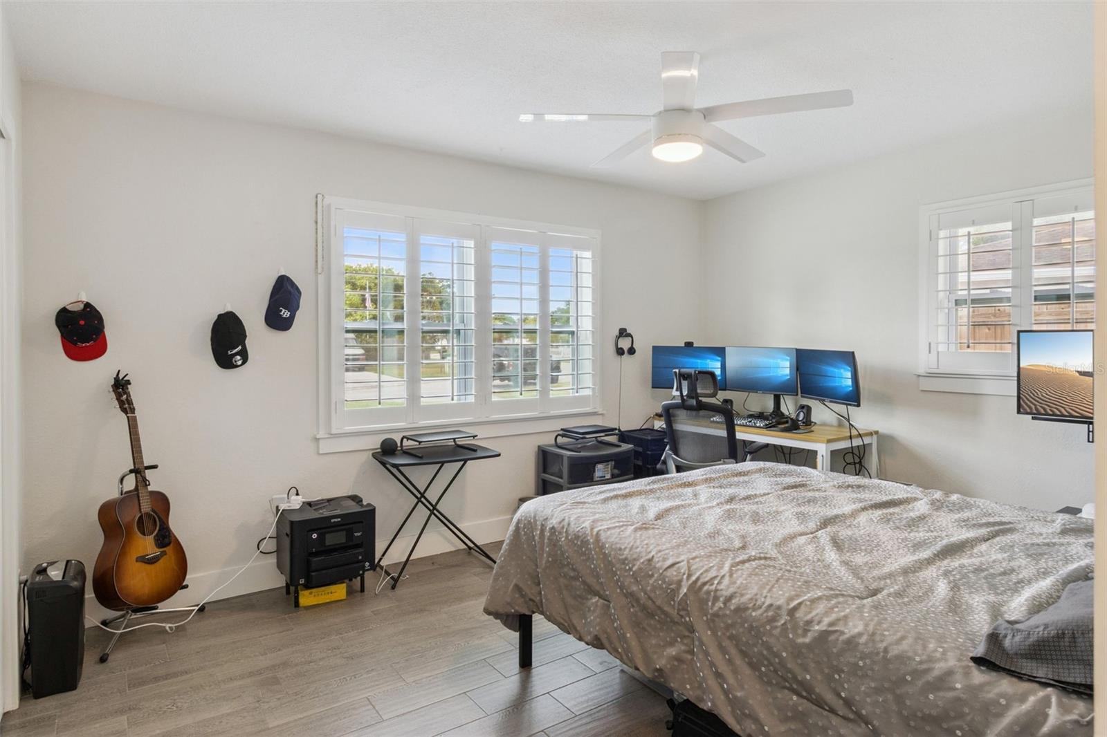Image 18 of 28 For 1761 65th Avenue N