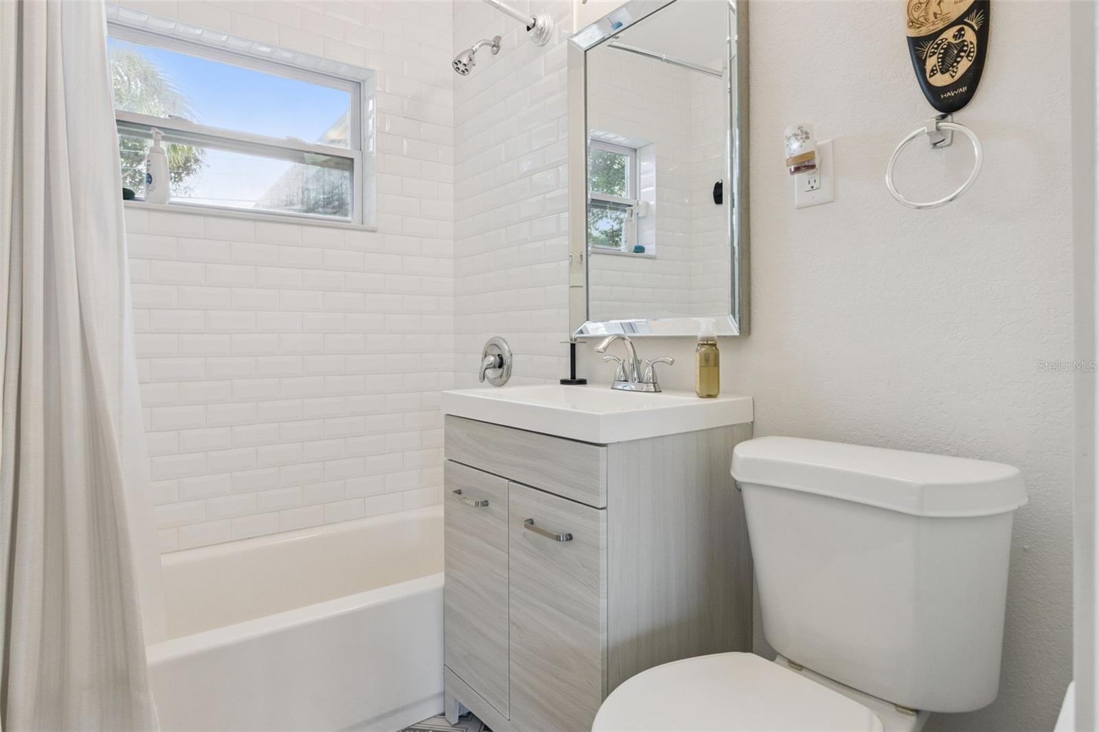 Image 20 of 28 For 1761 65th Avenue N